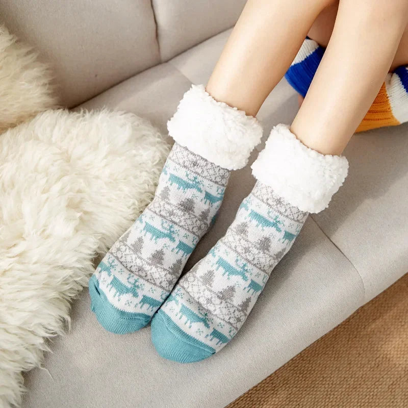 Christmas Slipper Cozy Sox